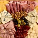 Una nutricionista advirtió sobre los riesgos de comer una picada: “Hay que estar atento”