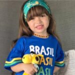 Una nena tramitó el DNI, pensó que estaba en una sesión de fotos y se volvió viral por lo que hizo