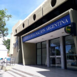 “Hola, soy Juan del Banco Nación”: condenan a un joven por sacarle dinero y joyas a una mujer en Santa Rosa