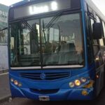 Un colectivo chocó de atrás a una camioneta en Santa Rosa: dos nenes con golpes