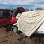 Murieron tres personas en un choque frontal entre camionetas