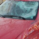 Violento choque en el barrio Néstor Kirchner: un motociclista herido