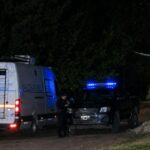 Otro violento asalto en Santa Rosa: un asaltante murió y un policía fue apuñalado