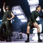 “De la clínica a la discoteca”, Ca7riel y Paco Amoroso explotaron sus signos vitales en el Movistar Arena