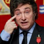 Otra dura caída de Milei en las encuestas: cayó al puesto 16° en un ranking de presidentes