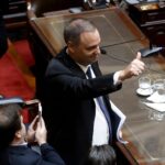 El Gobierno apuesta a recuperar iniciativa con las conferencias de Adorni y la agenda legislativa