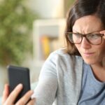 Salud ocular: ¿es riesgoso usar lentes de lectura sin receta?