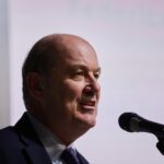 Federico Sturzenegger confirmó que en junio enviará la desregulación inmobiliaria al Congreso para bajar costos en la compraventa