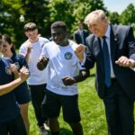 Donald Trump pone en pausa  el “Proyecto Libertad” en el estrecho de Ormuz para avanzar en un acuerdo con Irán