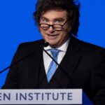 Tras la crítica de Bullrich, Milei dijo que Adorni adelantará su declaración jurada y descartó que vaya a renunciar: «Ni en pedo se va»