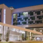 Fuerte ajuste en el Hotel Mercure: cierran el restorán y el spa