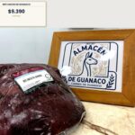 Abrió el primer local de carne de guanaco con precios a un tercio de la carne vacuna