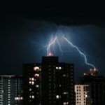 Avanza un frente de baja presión que traerá 72 horas de humedad elevada, lluvias y fuerte descenso térmico: las zonas más afectadas