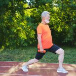 Steve Chambers, personal trainer: “Es posible ganar músculo después de los 60 años con seis ejercicios”