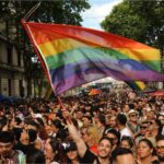 Por qué se celebra hoy el Día del Orgullo LGBTIQ+ en todo el mundo