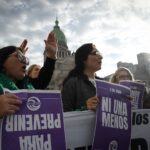 Marcha Ni Una Menos: empiezan a convocarse los primeros grupos de mujeres frente al Congreso