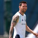 Compañeros, exfutbolistas y dirigentes saludaron a Messi por su cumpleaños 39: “Cambió la historia”