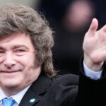 Javier Milei y sus medidas, en vivo: un año de prisión domiciliaria de Cristina Kirchner y el oficialismo resguarda a Adorni
