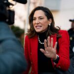 Ley de Dignidad: María Elvira Salazar avanza con el proyecto que ayudaría a regularizar estatus de migrantes en EE.UU.