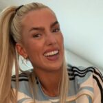 Kelci Rose, la novia de Marcos Senesi, mostró el regalo personalizado que le hizo Messi a sus compañeros de la selección