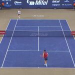 Bernard Tomic volvió a hacer de las suyas: puntos desperdiciados, saques afuera y entregado al destino