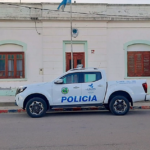 TRAGEDIA: Castex, murió un joven motociclista tras pasar el boulevard impactando contra el cordón cuenta.